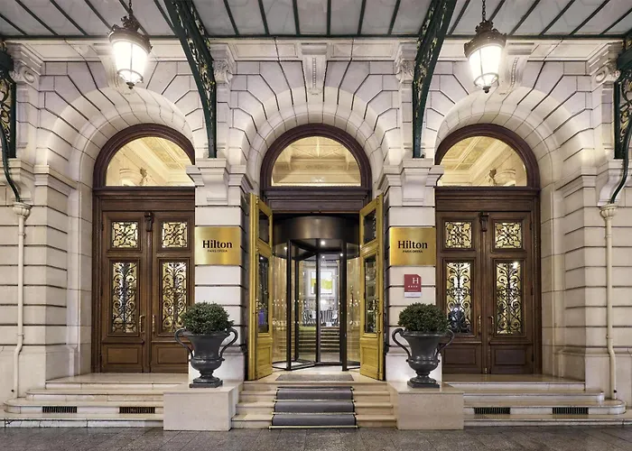 Hilton Opera